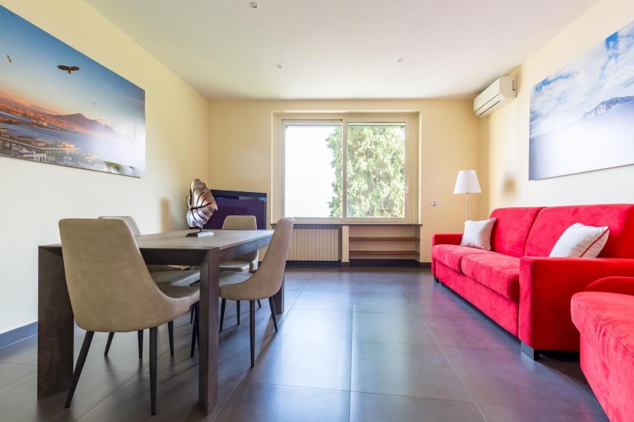 Villa Dolcevita With Parking By Napoliapartments Kültér fotó